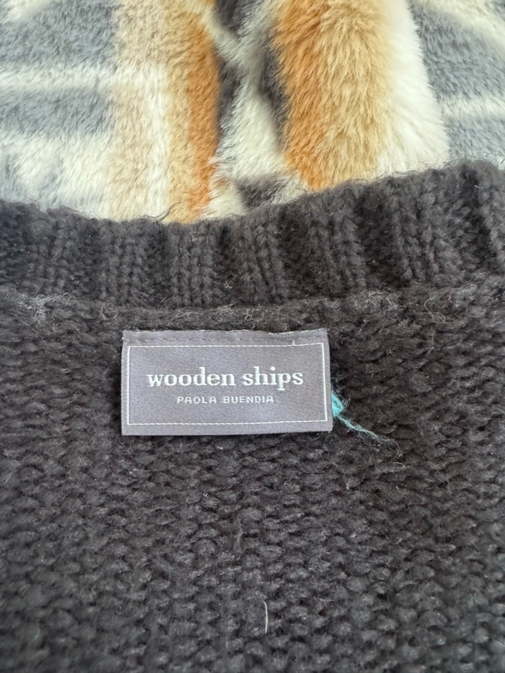 Wooden Ships Black Knit Sweater with Label M/L - Picture 2 of 3